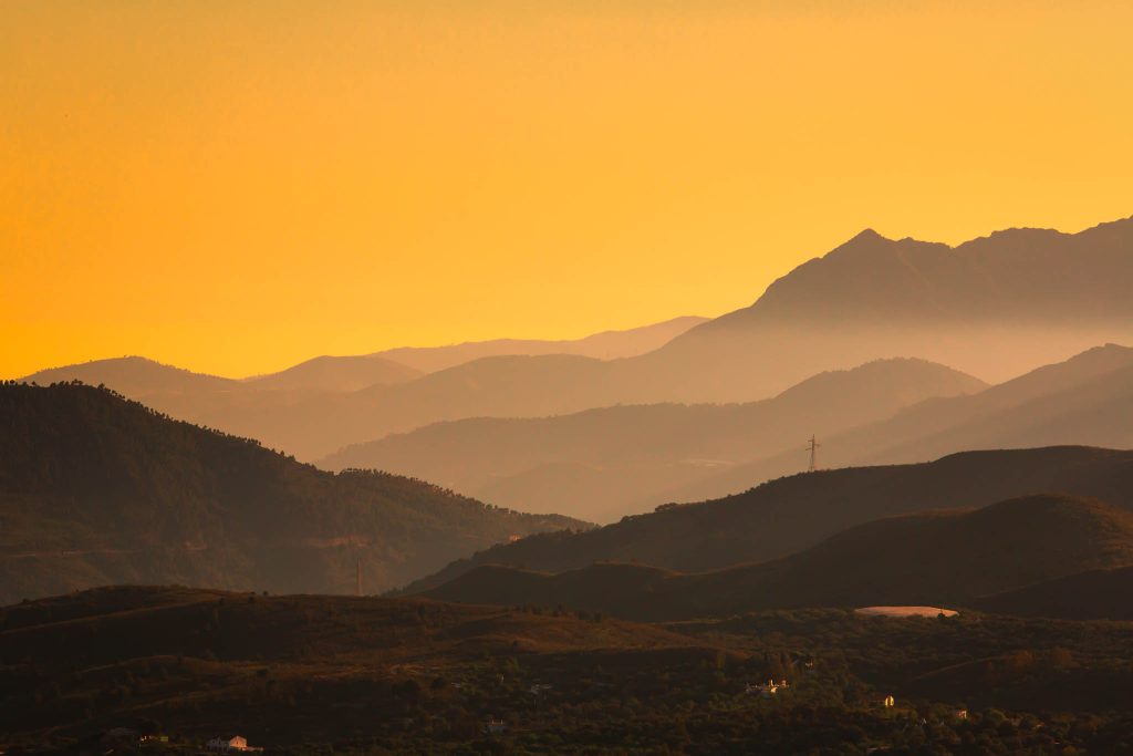 Carrying photography equipment on European Airlines